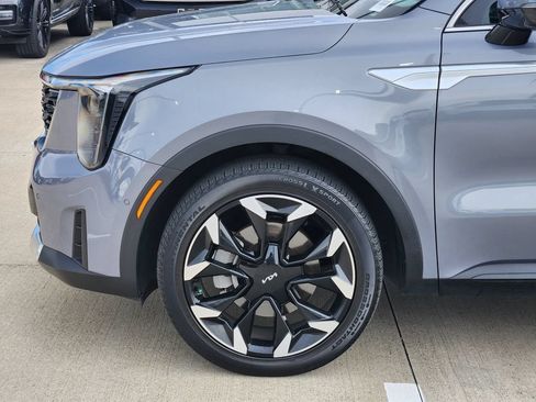 Used 2024 Kia Sorento SX FWD image 8