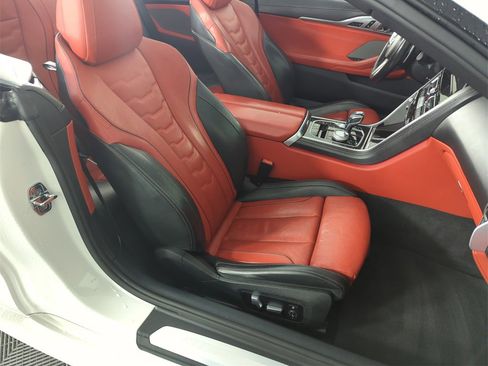 Used 2022 BMW 840i Convertible image 33