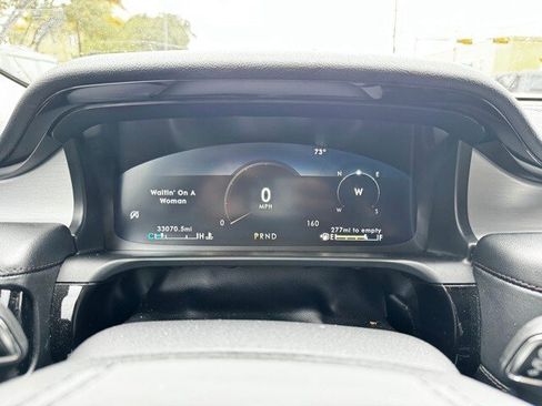 Used 2023 Lincoln Aviator 2WD image 11