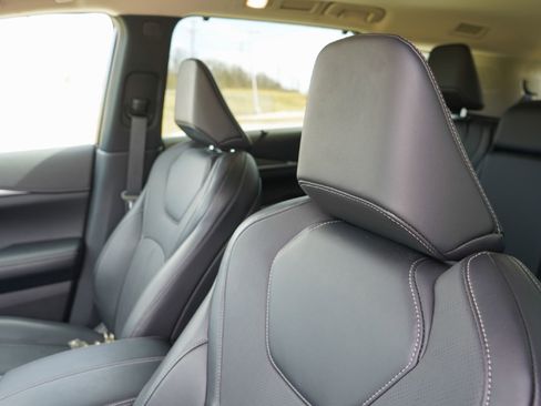 Certified 2026 INFINITI QX60 Luxe w/ Cargo Package image 9