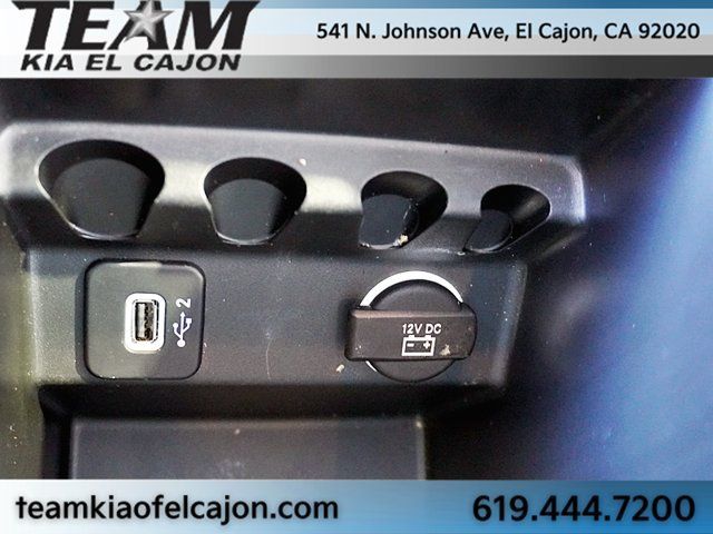 Used 2019 Jeep Cherokee Latitude Plus FWD image 36