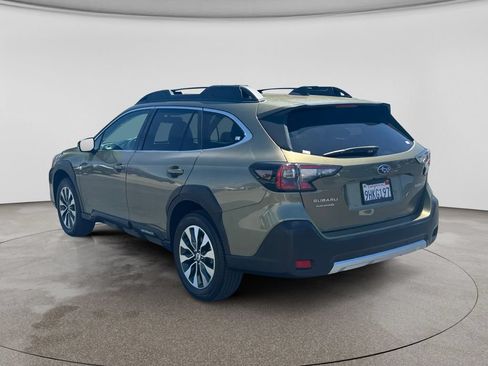 Used 2024 Subaru Outback Limited AWD/4WD image 3