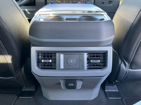 New 2025 Ford F250 XLT w/ Black Appearance Package AWD/4WD image 36