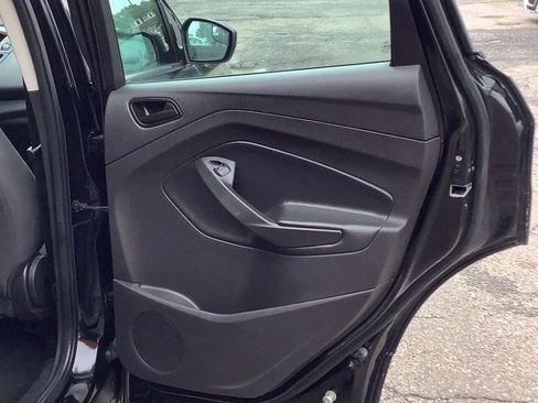 Used 2018 Ford Escape S image 15