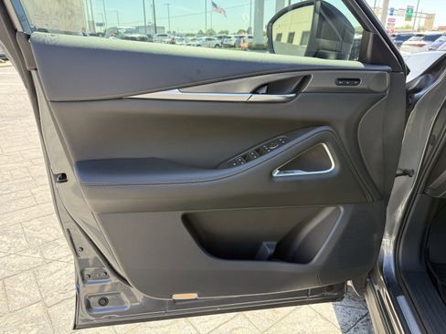 Certified 2026 INFINITI QX60 Luxe w/ Cargo Package image 11