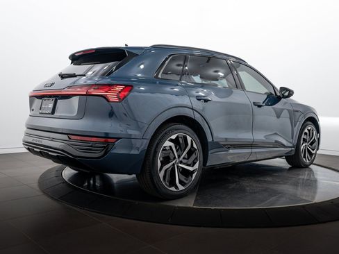 Used 2024 Audi Q8 e-tron Prestige w/ Prestige Package AWD/4WD image 4