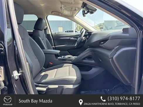 Used 2022 Buick Envision Preferred image 23