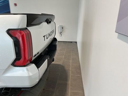 New 2026 Toyota Tundra Platinum AWD/4WD image 5
