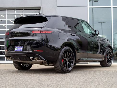 Used 2025 Land Rover Range Rover Sport Dynamic SE AWD/4WD image 10