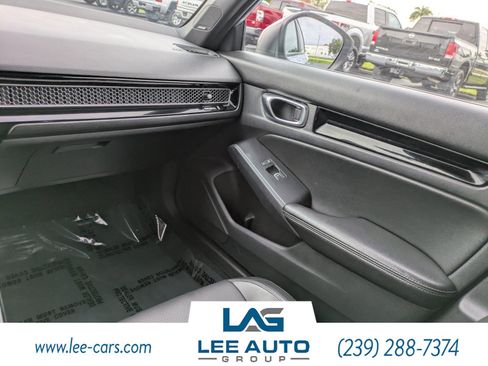 Used 2022 Honda Civic Sport Touring image 14