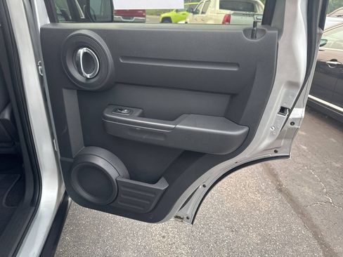 Used 2011 Dodge Nitro Heat w/ Popular Equipment Group AWD/4WD image 24