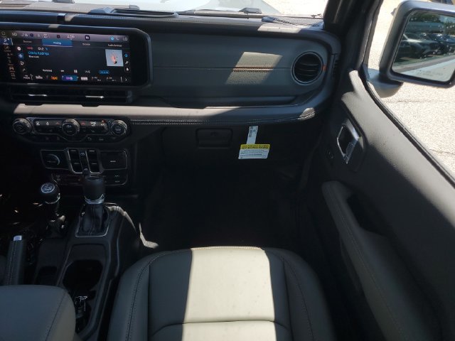 New 2026 Jeep Gladiator Mojave AWD/4WD image 19