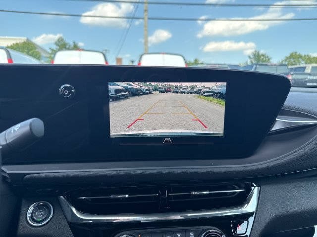 New 2026 Buick Envista Sport Touring w/ Convenience I Package FWD image 22