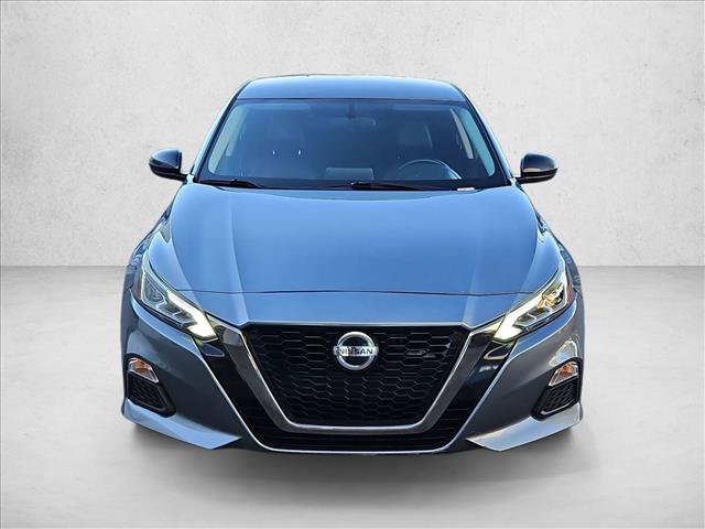 Used 2019 Nissan Altima 2.5 SR FWD image 2