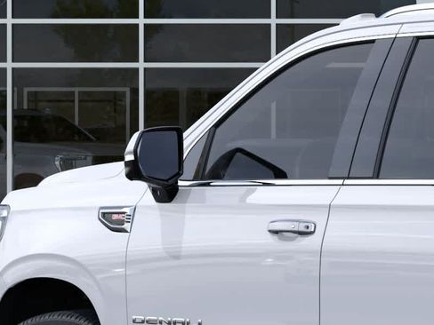 New 2026 GMC Yukon XL Denali w/ Sun & Power Step Package RWD image 12