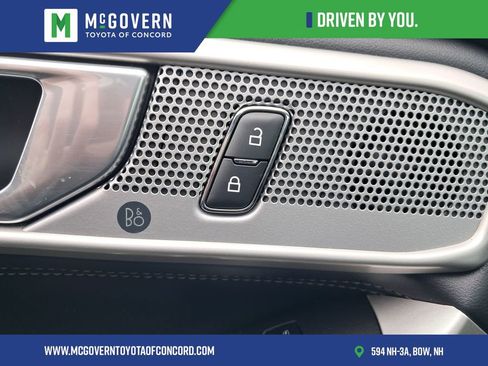 Used 2023 Ford Explorer Limited image 14