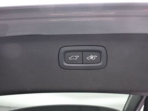 Used 2024 Volvo XC90 B5 Core w/ Protection Package Premier AWD/4WD image 29
