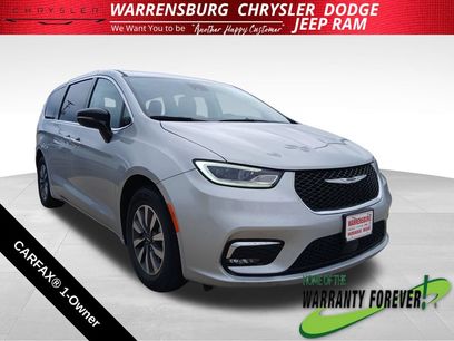 Used 2024 Chrysler Pacifica Limited