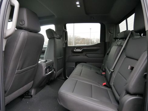 New 2026 GMC Sierra 1500 SLT w/ SLT Premium Plus Package image 8