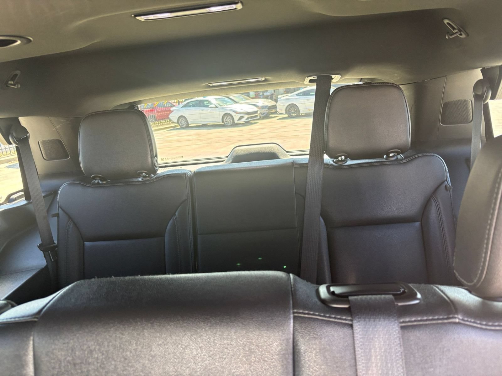Used 2024 Chevrolet Tahoe LT w/ Luxury Package RWD image 30