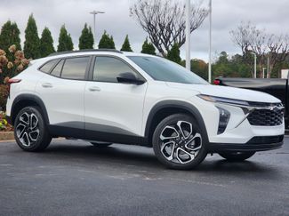 New 2026 Chevrolet Trax RS w/ Sunroof Package video 2
