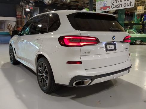 Used 2023 BMW X5 xDrive40i w/ Executive Package AWD/4WD image 10