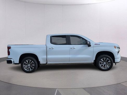 Certified 2025 Chevrolet Silverado 1500 RST AWD/4WD image 8