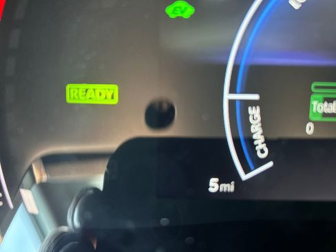 New 2026 Toyota Camry SE image 10