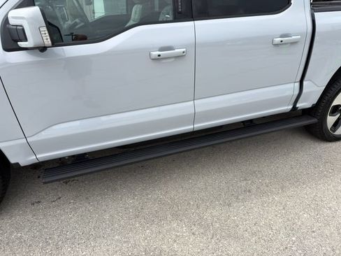 Used 2025 Ford F150 Lightning Platinum AWD/4WD image 55