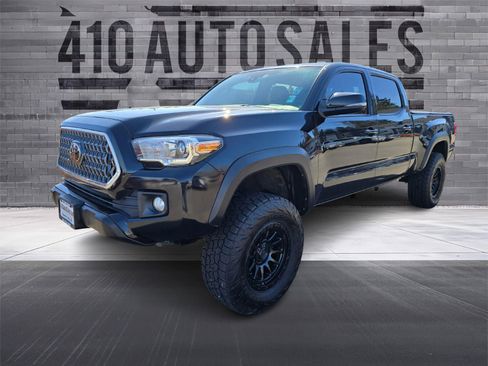 Used 2015 Toyota Tacoma 4x4 Double Cab w/ TRD Sport Package image 6