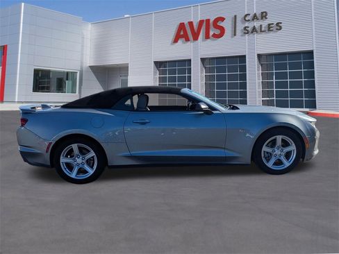 Used 2023 Chevrolet Camaro LT image 5