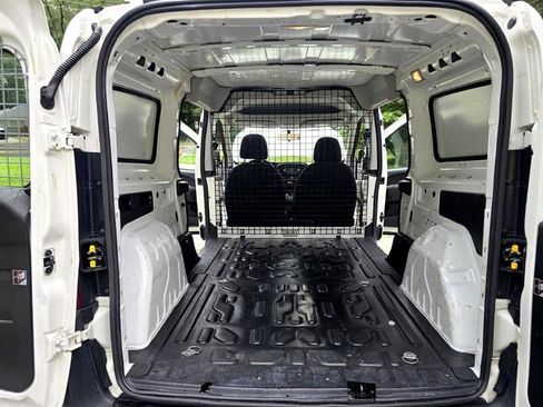 Used 2017 RAM ProMaster City Tradesman w/ Rear Back-up Camera Group image 4