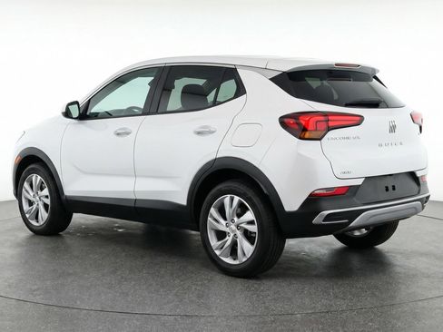 Used 2025 Buick Encore GX Preferred FWD image 6