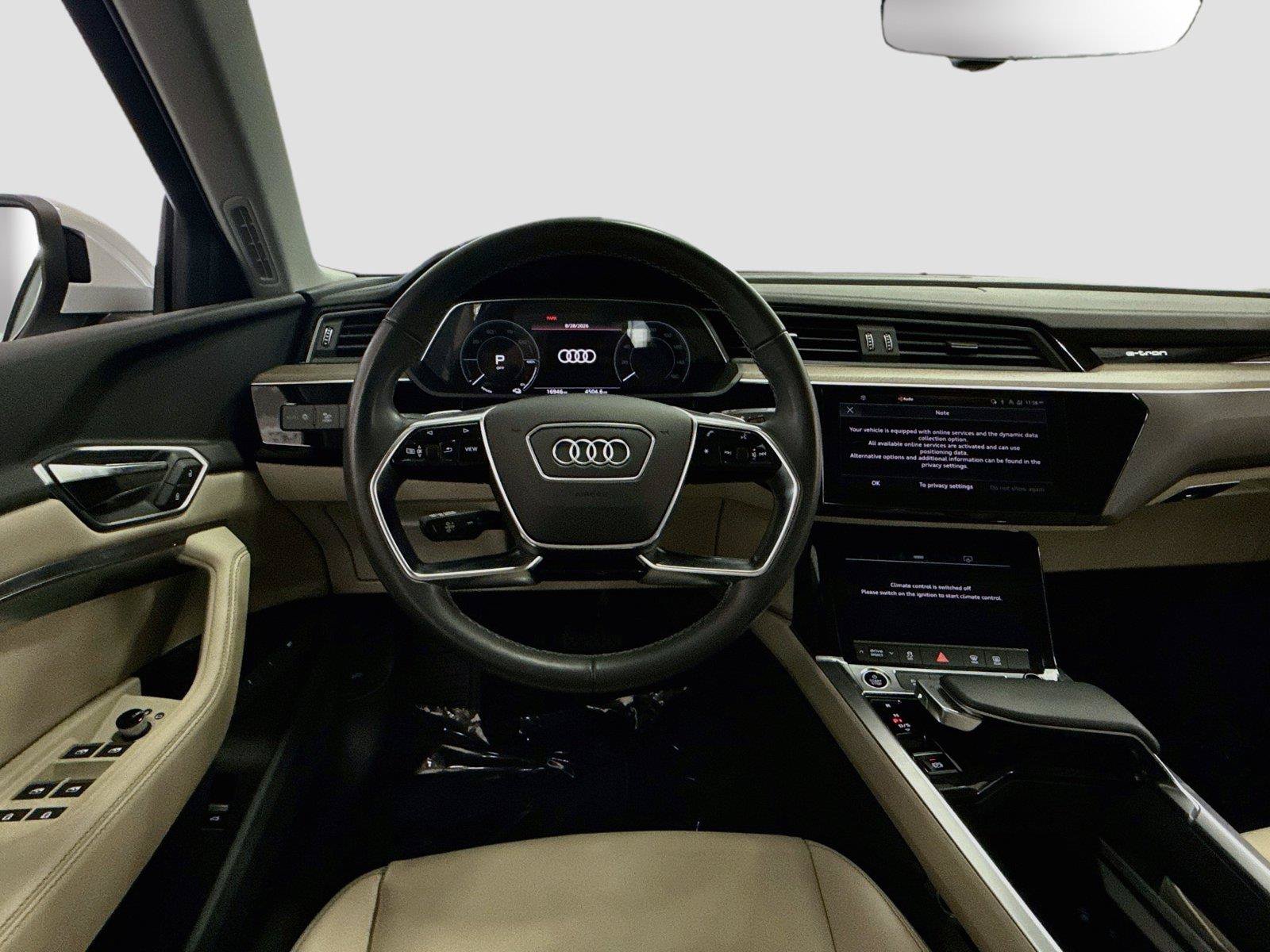 Certified 2024 Audi Q8 e-tron Premium Plus AWD/4WD image 11