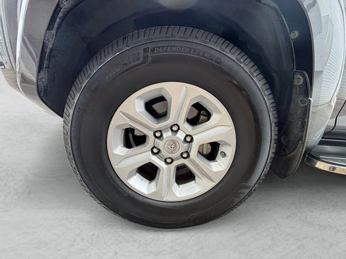 Used 2019 Toyota 4Runner SR5 image 28