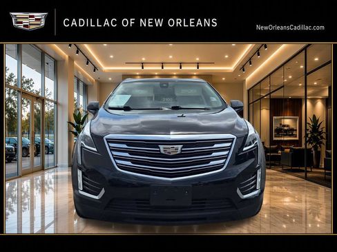 Used 2018 Cadillac XT5 Premium Luxury FWD image 9