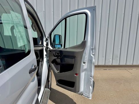 Certified 2025 Ford Transit 250 Low Roof w/ Exterior Upgrade Package RWD image 26