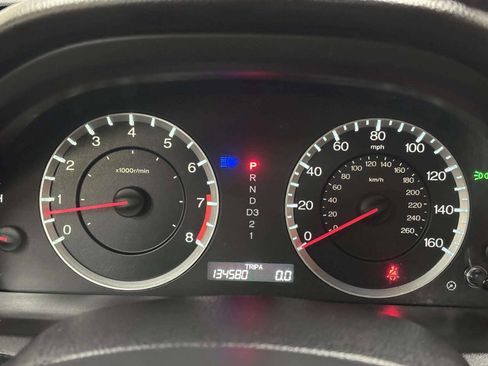 Used 2011 Honda Accord EX-L image 32