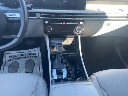 Certified 2025 Hyundai Tucson SEL image 13