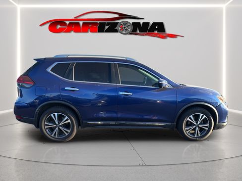 Used 2017 Nissan Rogue SL w/ SL Premium Package FWD image 4