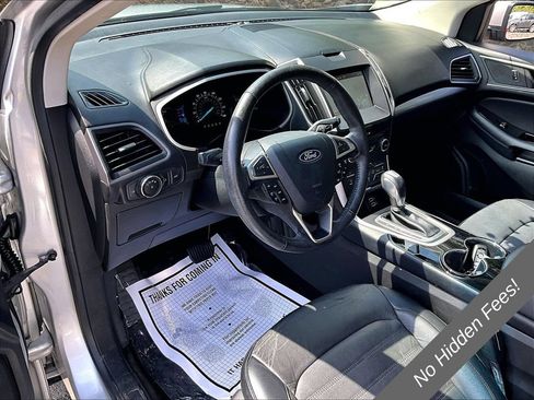 Used 2018 Ford Edge SEL w/ Equipment Group 201A AWD/4WD image 12