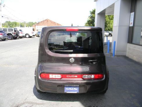 Used 2009 Nissan Cube 1.8 S w/ Interior Designer Pkg FWD image 7