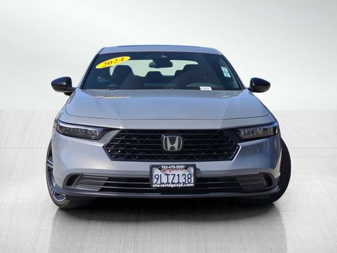 Used 2024 Honda Accord Sport image 2