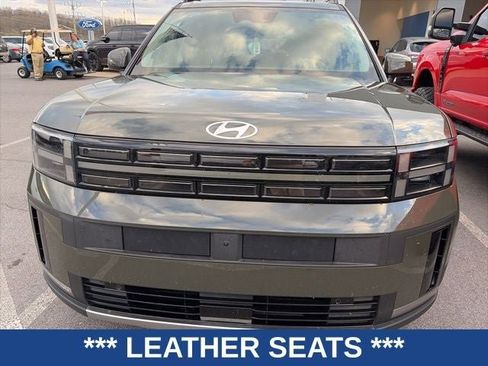 Used 2024 Hyundai Santa Fe Limited image 3