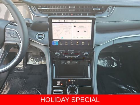 New 2025 Jeep Grand Cherokee Limited w/ Trailer Tow Package image 20