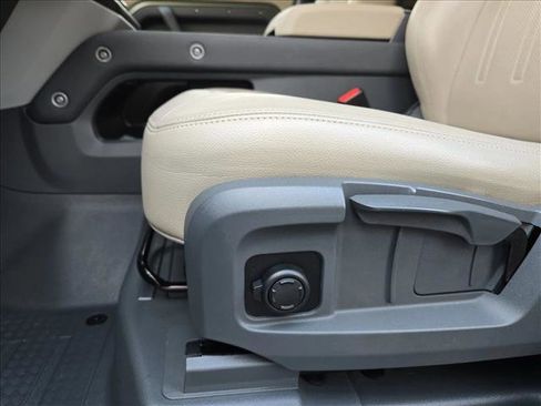 Certified 2022 Land Rover Defender 110 S image 28