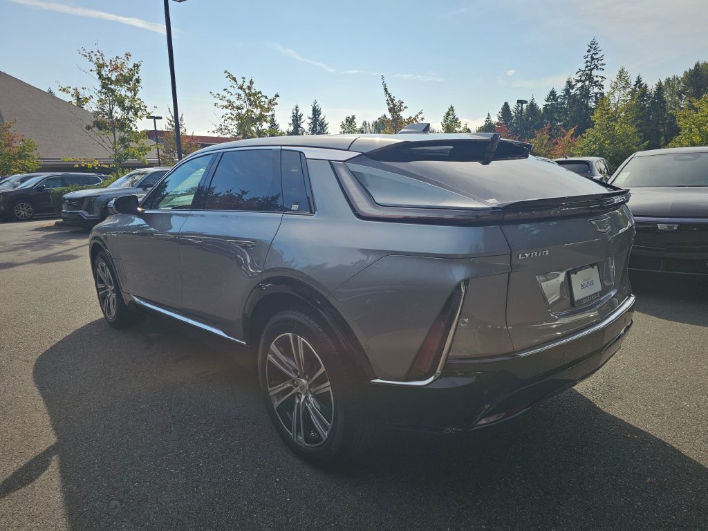 New 2027 Cadillac Lyriq Luxury AWD/4WD image 5