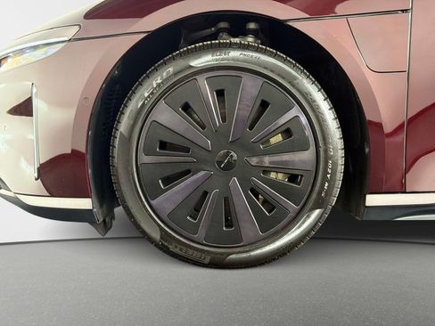 Used 2025 Lucid Air Touring AWD/4WD image 19