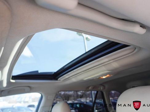 Used 2015 Subaru Outback 3.6R Limited image 13