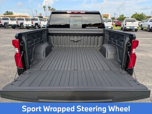 Used 2025 Chevrolet Silverado 1500 High Country image 35